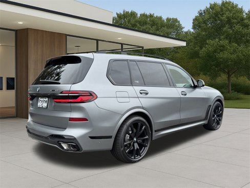 New 2026 BMW X7 xDrive40i w/ Executive Package image 7