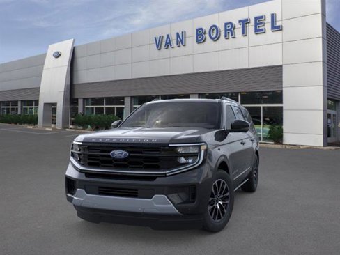 New 2025 Ford Expedition Platinum image 2