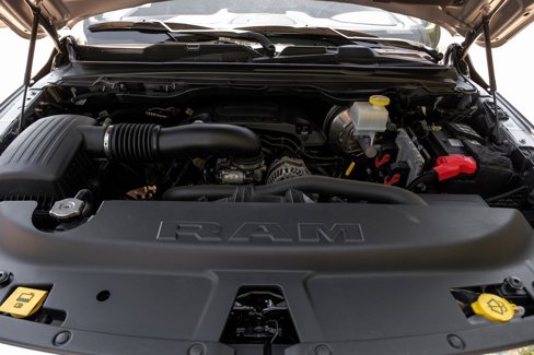 Used 2022 RAM 1500 Limited w/ Body Color Bumper Group image 7