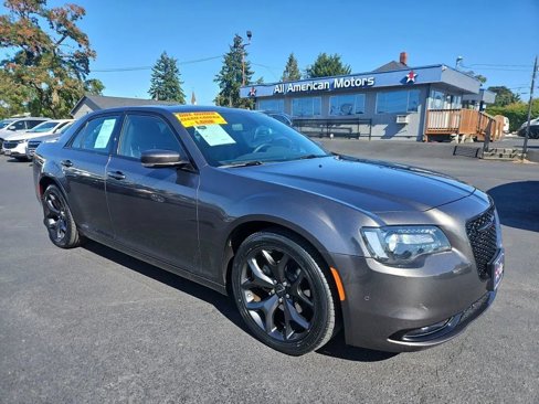 Used 2023 Chrysler 300 S image 1
