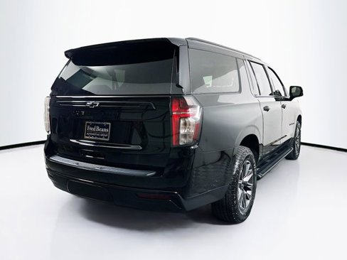 Certified 2024 Chevrolet Suburban Z71 w/ Luxury Package image 7
