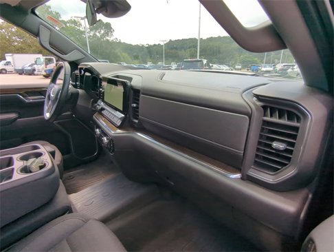 Certified 2023 GMC Sierra 1500 Elevation image 28