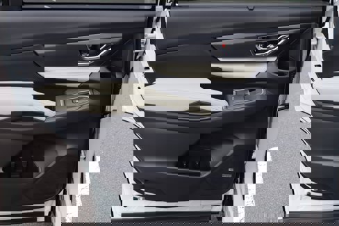 New 2025 Subaru Ascent Limited image 16
