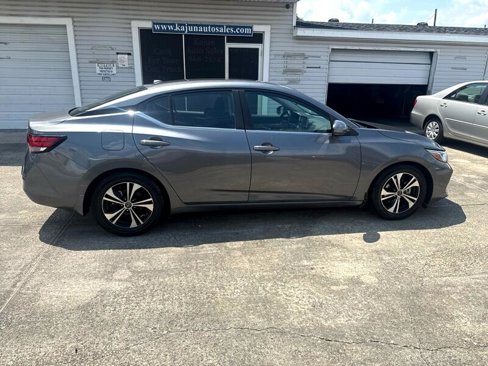 Used 2020 Nissan Sentra SV image 6