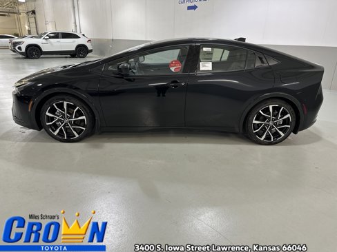 New 2026 Toyota Prius Plug-In Hybrid image 5