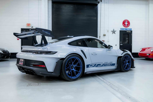 Used 2025 Porsche 911 GT3 RS image 8