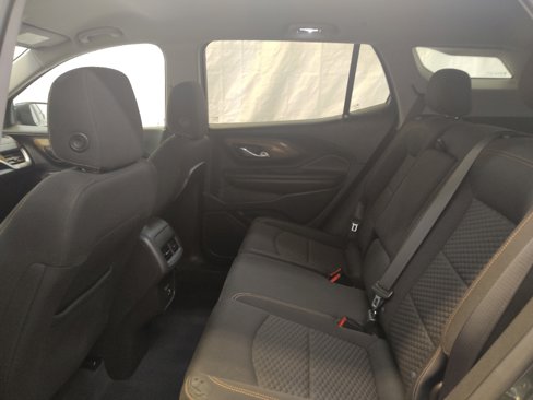Used 2021 GMC Terrain SLE w/ Driver Convenience Package image 18