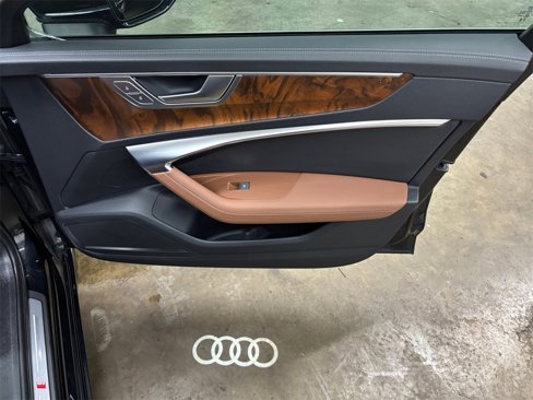 Used 2023 Audi A6 Premium Plus image 20