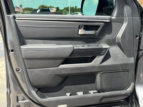 New 2025 Toyota Tundra Platinum image 27