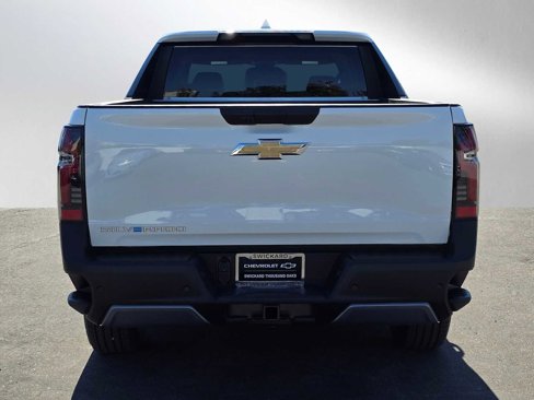 New 2026 Chevrolet Silverado EV LT image 5