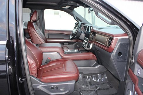 Used 2024 Ford Expedition Max Limited image 13