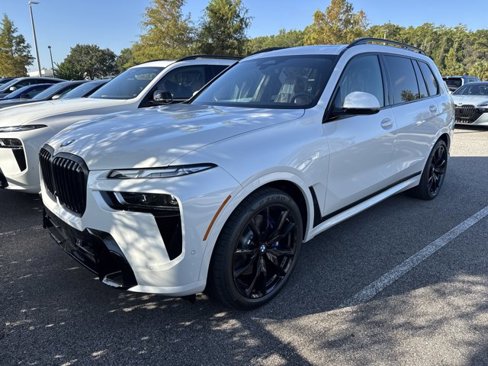 New 2026 BMW X7 xDrive40i w/ M Sport Package image 2