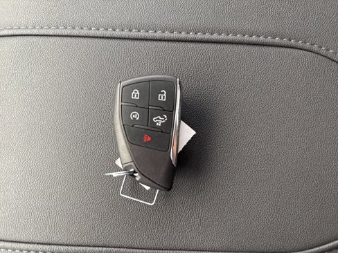 New 2026 GMC Sierra 1500 Elevation image 33