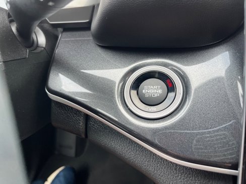 Used 2021 Jeep Grand Cherokee L Laredo image 26