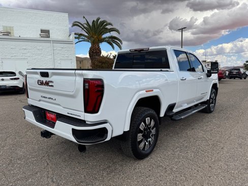 Used 2024 GMC Sierra 3500 Denali w/ Denali Reserve Package image 5