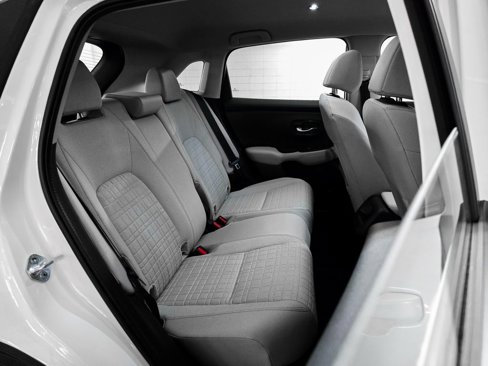 Certified 2024 Honda HR-V LX image 36