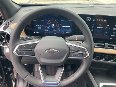 New 2026 Chevrolet Equinox ACTIV w/ LPO, Floor Liner Package image 22