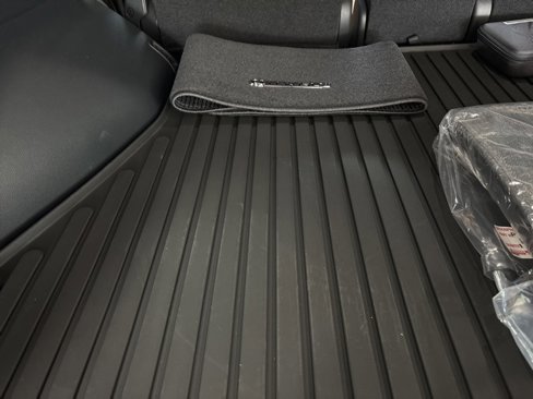 New 2025 Lexus LX 600 4WD w/ Luxury Package image 19