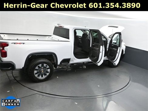 Used 2024 Chevrolet Silverado 2500 Custom w/ Custom Convenience Package image 47