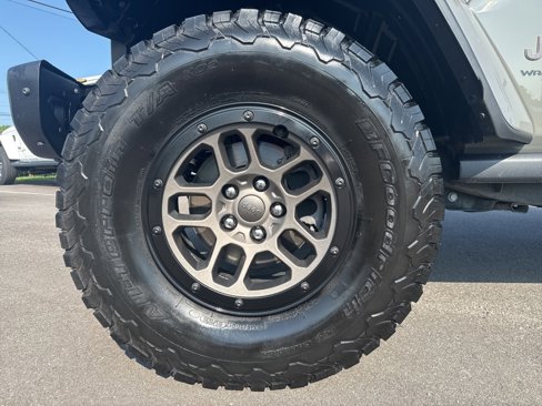 Used 2023 Jeep Wrangler Unlimited Rubicon 392 w/ Xtreme Recon 35" Tire Package image 16