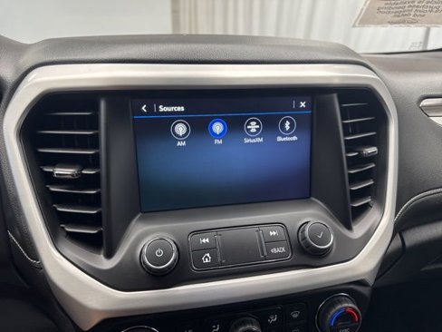 Used 2023 GMC Acadia SLT image 20