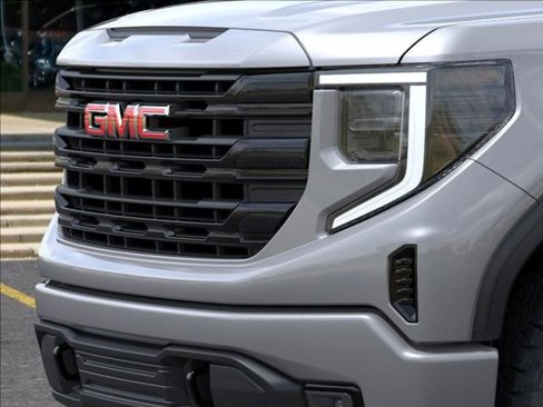 New 2026 GMC Sierra 1500 Elevation image 13