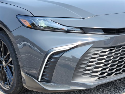 New 2026 Toyota Camry SE image 6