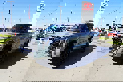 New 2026 Toyota Tundra Limited w/ TRD Off-Road Package image 4