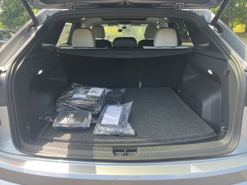 New 2026 Volkswagen Atlas Cross Sport SEL Premium R-Line image 13