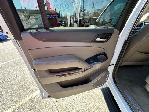 Used 2019 GMC Yukon XL SLT w/ Open Road Package image 24