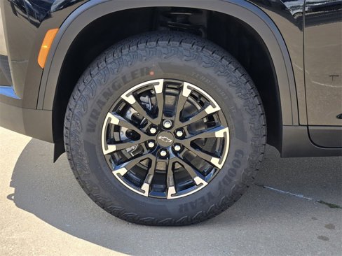 New 2026 Chevrolet Traverse Z71 w/ Driver Confidence Package image 19