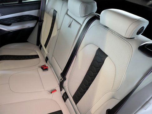 New 2026 BMW X5 M Competition w/ Executive Package image 9