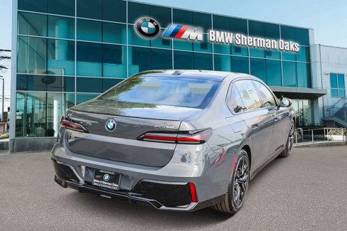 New 2026 BMW i7 eDrive50 w/ M Sport Package image 4