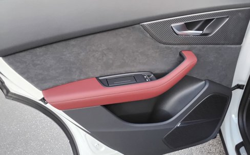 New 2026 Audi SQ8 Premium Plus image 17