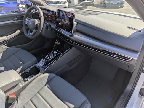 New 2025 Volkswagen Golf image 39