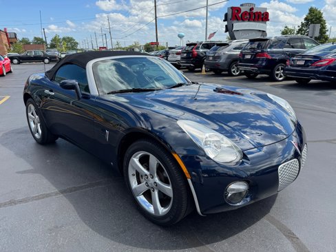 Used 2008 Pontiac Solstice Convertible w/ Preferred Package image 32
