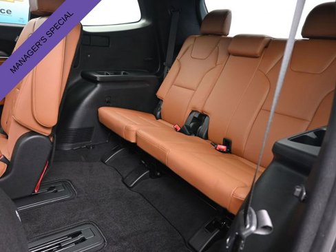 Used 2024 Kia Telluride EX X-Line image 11