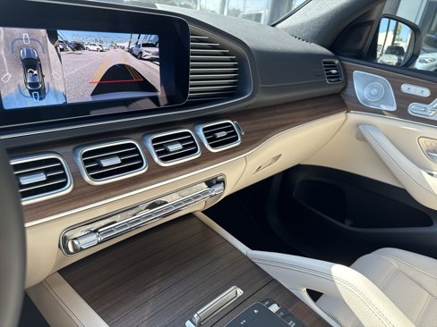 New 2026 Mercedes-Benz GLE 450 4MATIC Coupe image 9
