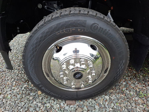 New 2025 Ford F550 4x4 Supercab Super Duty image 8