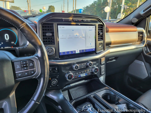 Used 2022 Ford F150 Lariat w/ Equipment Group 502A High image 29