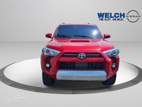 Used 2022 Toyota 4Runner TRD Off-Road image 2