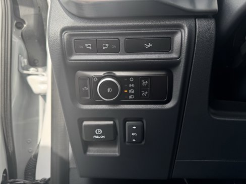 Used 2023 Ford F150 Lariat image 17