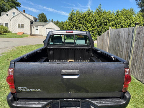 Used 2014 Toyota Tacoma 4x4 Regular Cab image 7