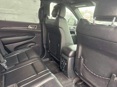 Used 2017 Jeep Grand Cherokee Limited w/ Luxury Group II image 22