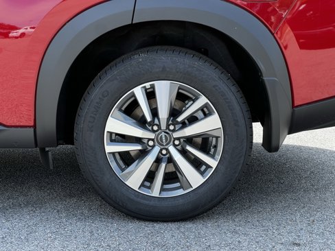 New 2025 Nissan Pathfinder SL image 48