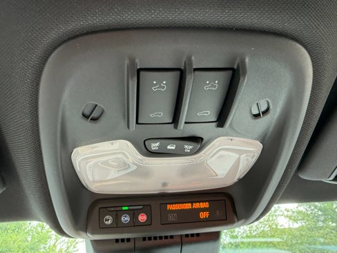 New 2025 GMC Canyon Elevation w/ Technology Package image 34