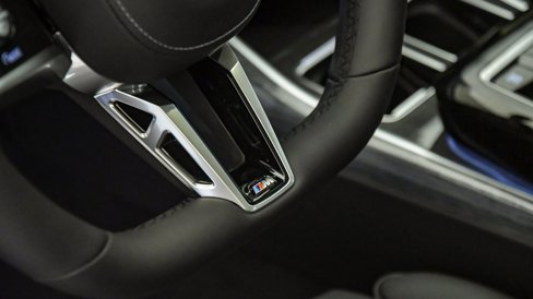 New 2026 BMW 740i w/ Premium Package image 32