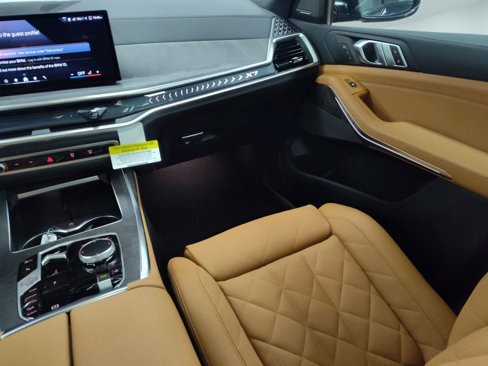 New 2026 BMW X7 xDrive40i w/ M Sport Package image 24