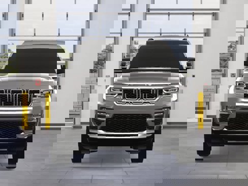 New 2025 Jeep Grand Cherokee Limited image 7