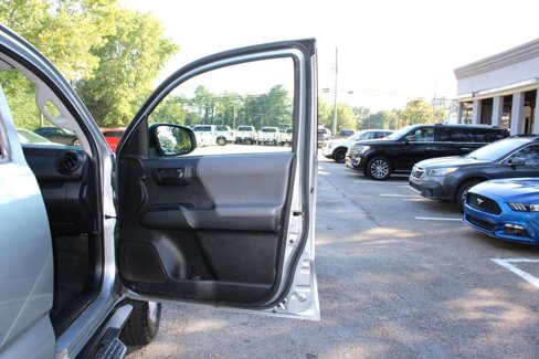 Used 2022 Toyota Tacoma SR image 28